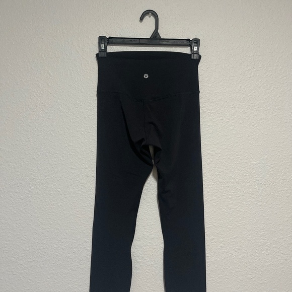 Lulu Lemon Align Leggings 🍋 - Picture 1 of 5
